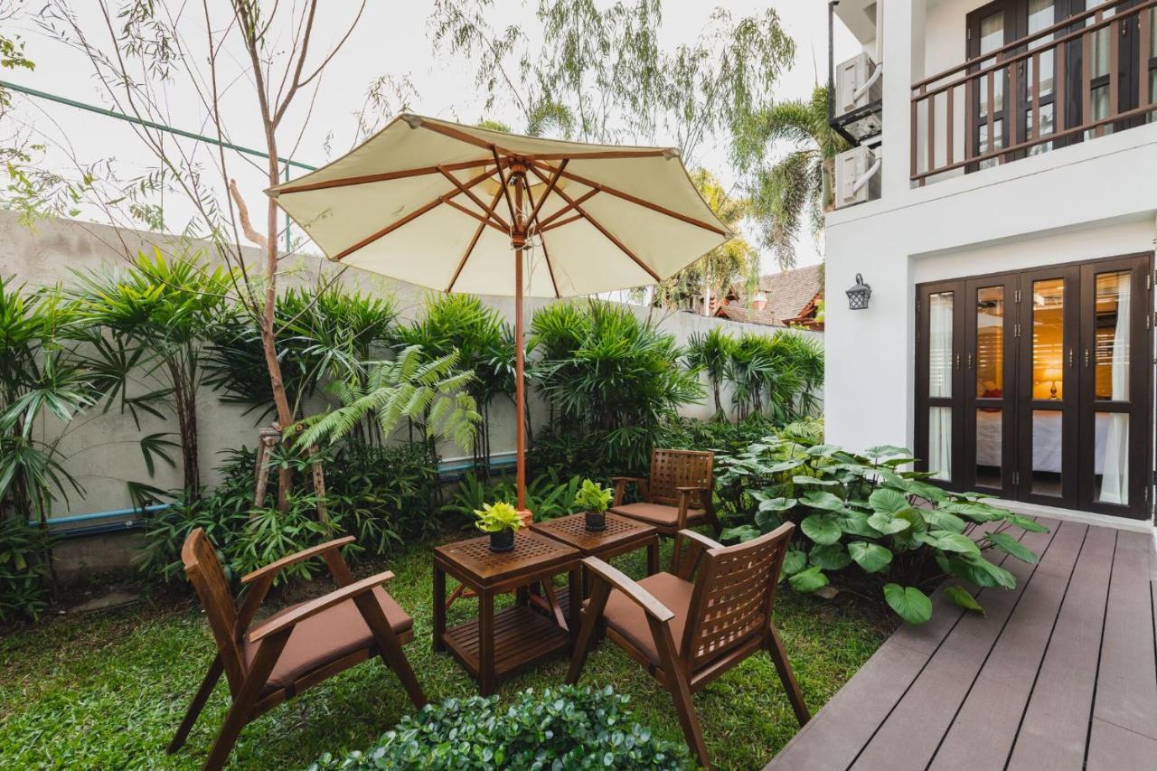 El Barrio Lanna Hotell Chiang Mai Exteriör bild