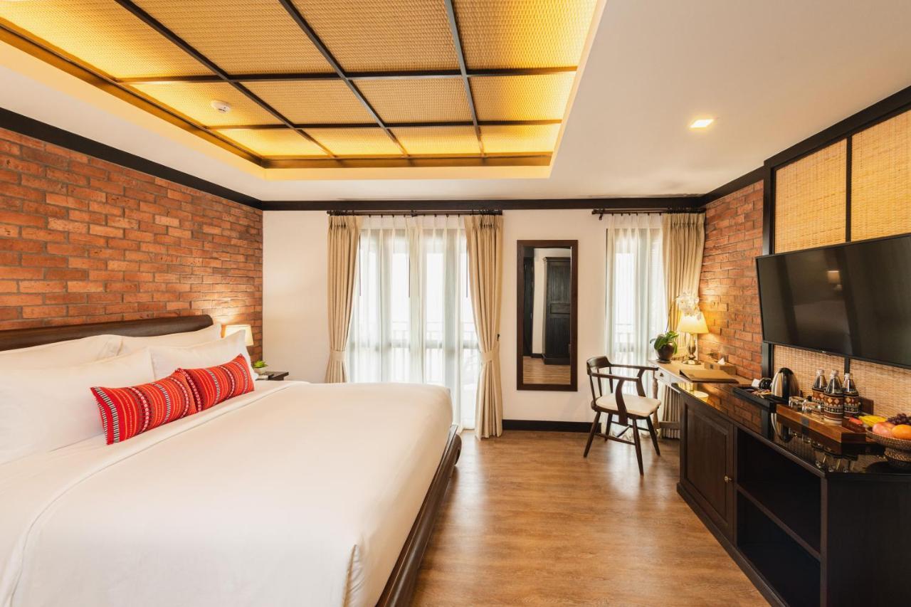 El Barrio Lanna Hotell Chiang Mai Exteriör bild
